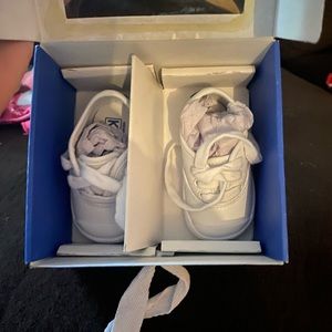 Brand New Kegs in box size 2